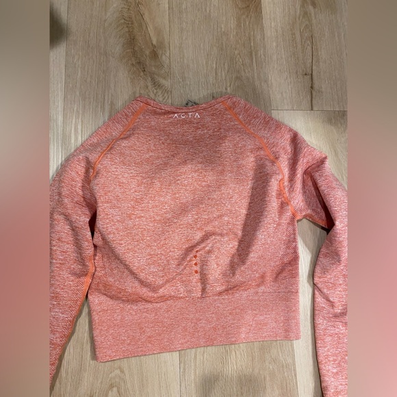 ACTA Seamless Orange Sunset Set top and leggings medium - Picture 3 of 6